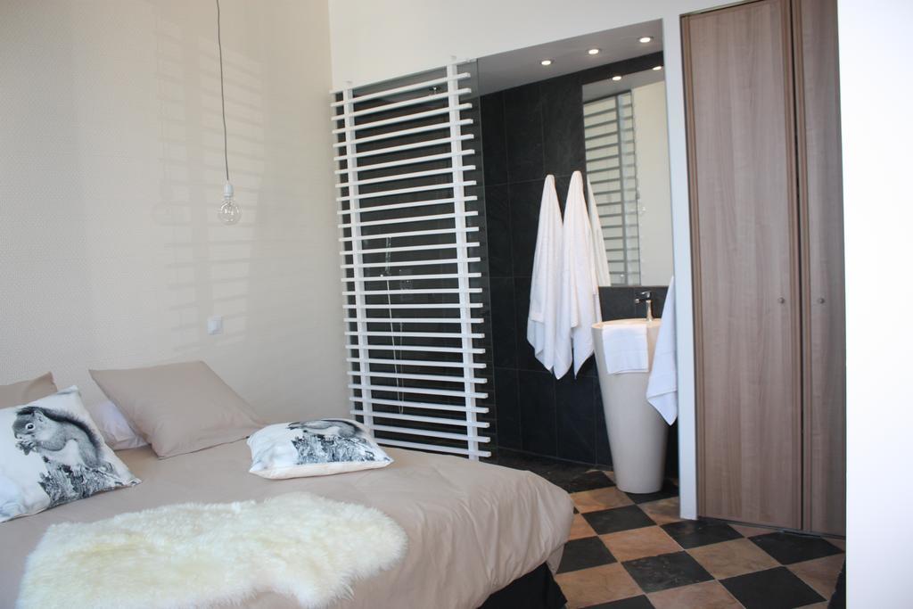 Appartement Du Fau De La Roque Villefranche-de-Rouergue Εξωτερικό φωτογραφία